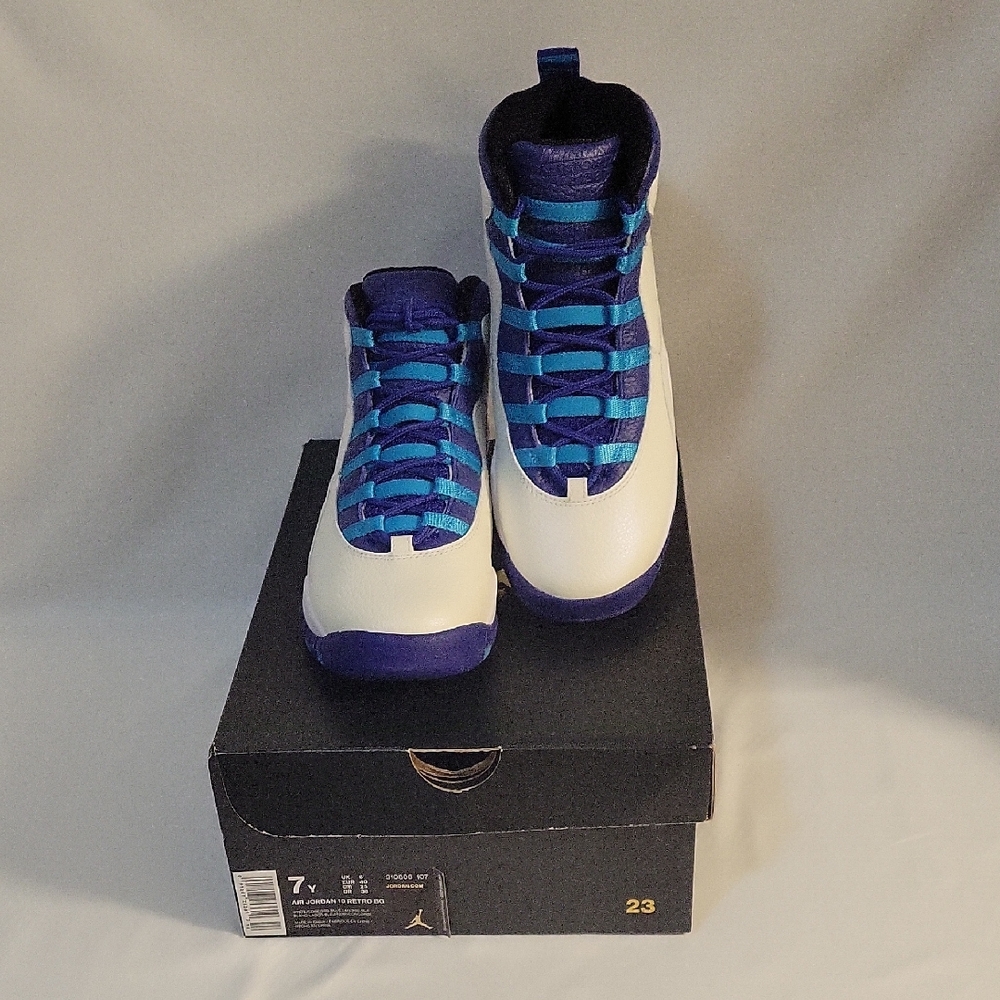 Jordan Kids' Blue and White Sneakers